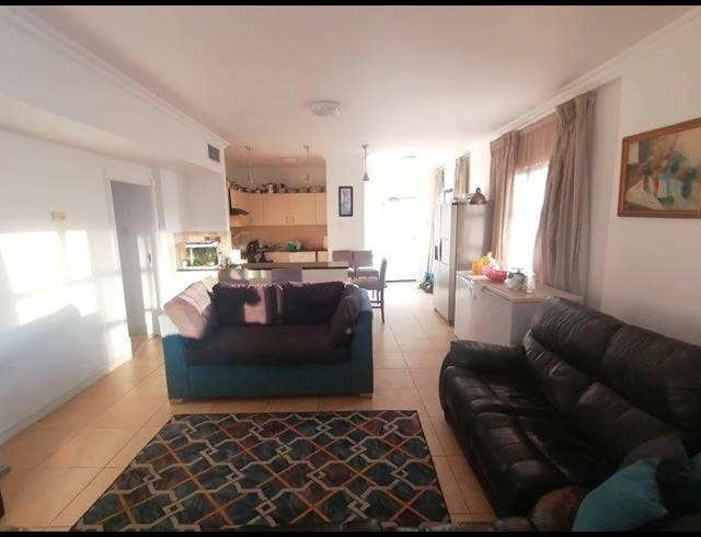 3 BEDROOM APARTMENT FOR SALE IN POINT WATERFRONT
